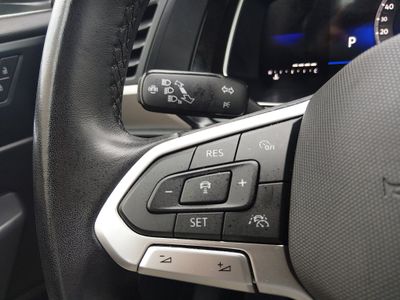 2024 Volkswagen Jetta — photo 12 view