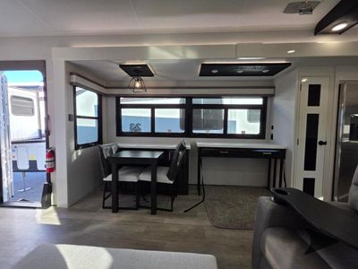 2026 Jayco Pinnacle — photo 28 view