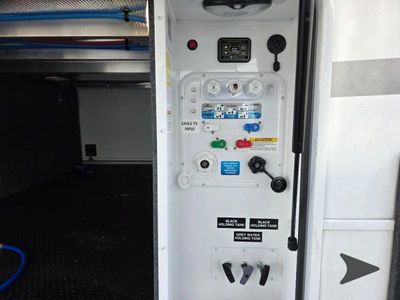 2026 Jayco Pinnacle — photo 14 view