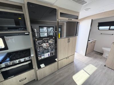 2026 Grand Design IMAGINE - Photo 22