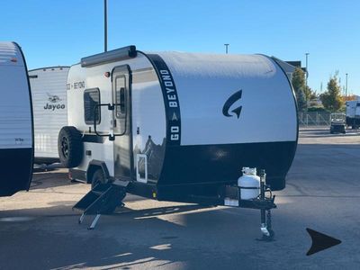 2026 Wayfinder RV GO BEYOND LTD — front three-quarter view