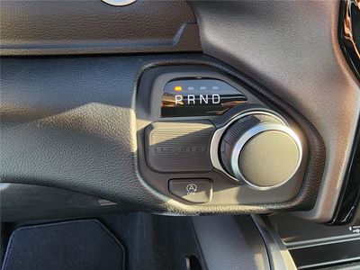 2026 2026 RAM 1500 Big - Photo 16