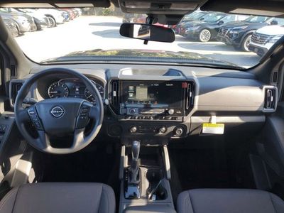 2026 Nissan Frontier — photo 21 view