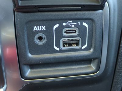 2026 Jeep Wrangler - Photo 24
