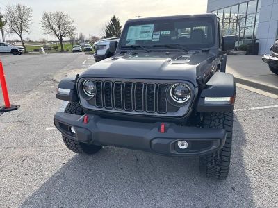2026 Jeep Gladiator — photo 11 view