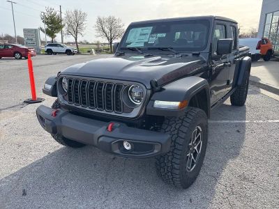 2026 Jeep Gladiator — photo 12 view