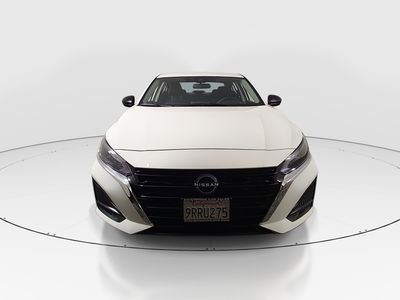 2025 Nissan Altima — side profile view