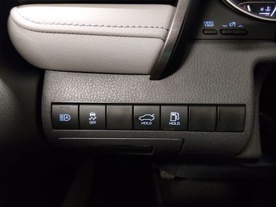 2024 Toyota Camry - Photo 13