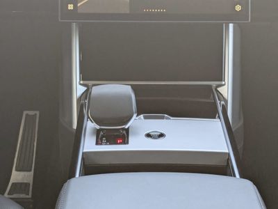 2025 Land Rover Range Rover - Photo 23