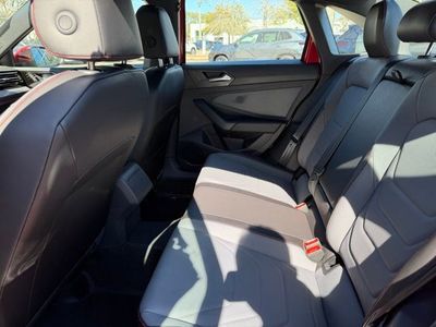2026 Volkswagen Jetta GLI — photo 7 view