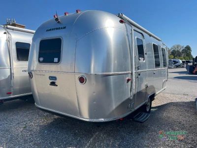 2024 Airstream Bambi - Photo 2