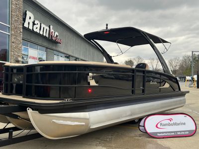 2026 Barletta Lusso L25UCA - Photo 8