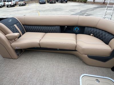 2026 Barletta Lusso L25UCA - Photo 17