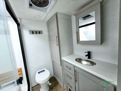2026 Alliance RV Paradigm — photo 23 view