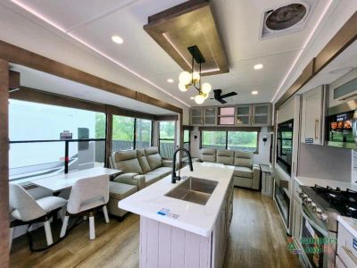 2026 Alliance RV Paradigm — photo 15 view