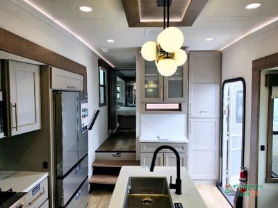 2026 Alliance RV Paradigm — photo 21 view
