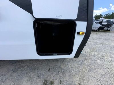 2026 Grand Reflection Travel Trailer — photo 8 view