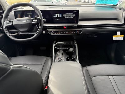 2026 Kia Sorento — photo 10 view