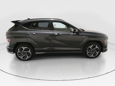 2024 Hyundai Kona — photo 8 view