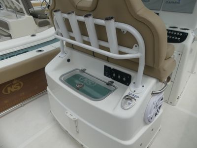 2019 NauticStar 2602 Legacy - Photo 8