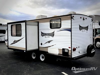2016 Forest River Wildwood X-Lite — rear three-quarter view