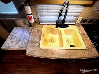 2016 Forest River Wildwood X-Lite — photo 16 view
