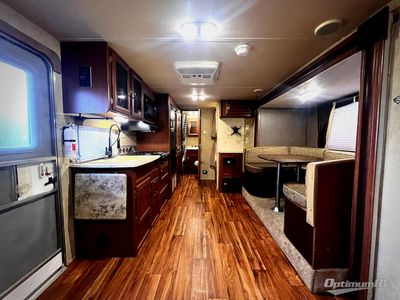 2016 Forest River Wildwood X-Lite — detail view