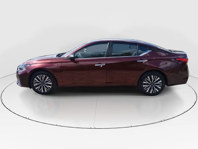 2024 Nissan Altima — interior view