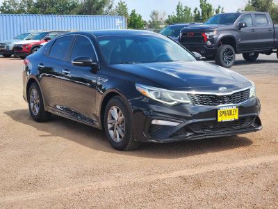 2020 Kia Optima — detail view