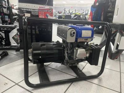 2019 Yamaha EF45ISEX — front three-quarter view