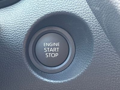 2026 Toyota Corolla Cross — photo 17 view