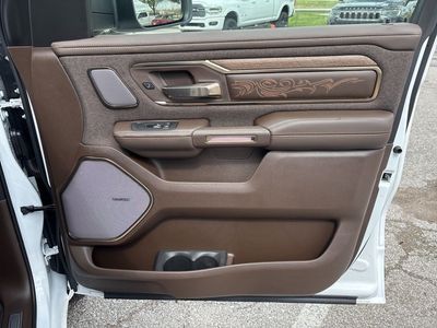 2026 RAM 1500 — photo 57 view