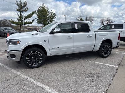 2026 RAM 1500 — photo 17 view
