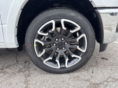2026 RAM 1500 — photo 40 view