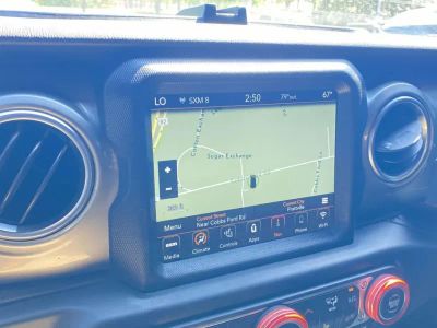 2021 Jeep Wrangler - Photo 25