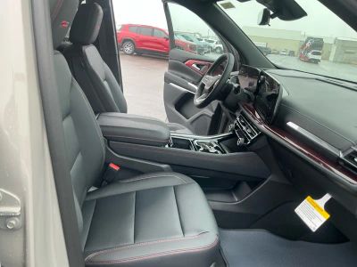 2026 Chevrolet Traverse — photo 20 view