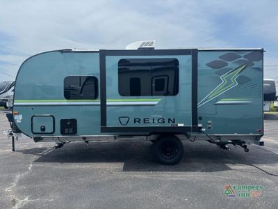 2026 Keystone RV Reign — photo 10 view