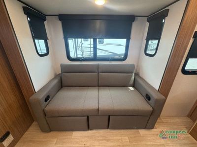 2026 Keystone RV Reign — photo 22 view