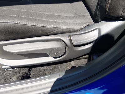 2024 Hyundai Elantra — photo 19 view