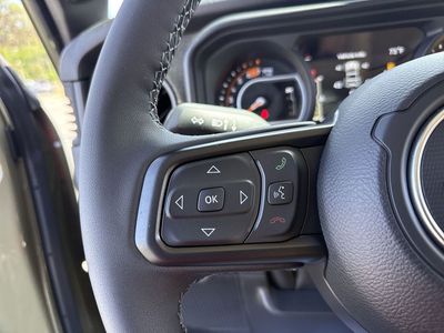 2026 Jeep Wrangler — photo 14 view