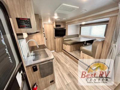 2022 Winnebago Industries Towables Micro Minnie - Photo 11