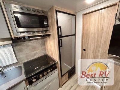 2022 Winnebago Industries Towables Micro Minnie - Photo 29