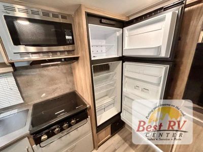 2022 Winnebago Industries Towables Micro Minnie - Photo 30