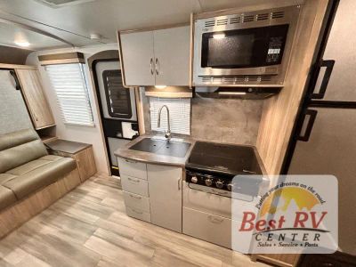 2022 Winnebago Industries Towables Micro Minnie - Photo 37