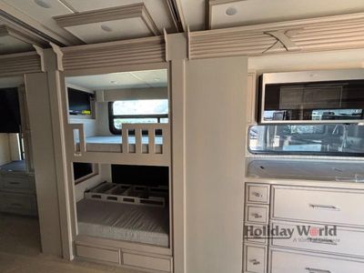 2022 Newmar Supreme Aire — photo 18 view