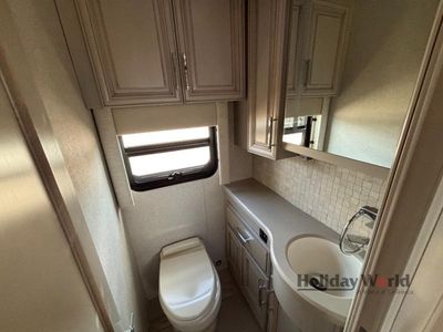 2022 Newmar Supreme Aire — photo 25 view