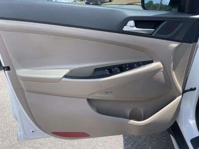 2019 Hyundai Tucson — photo 17 view