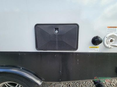 2022 Winnebago Minnie — photo 50 view