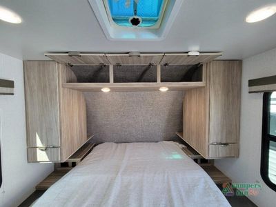 2022 Winnebago Minnie — photo 24 view