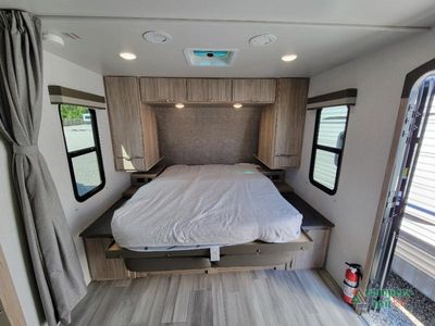 2022 Winnebago Minnie — photo 21 view